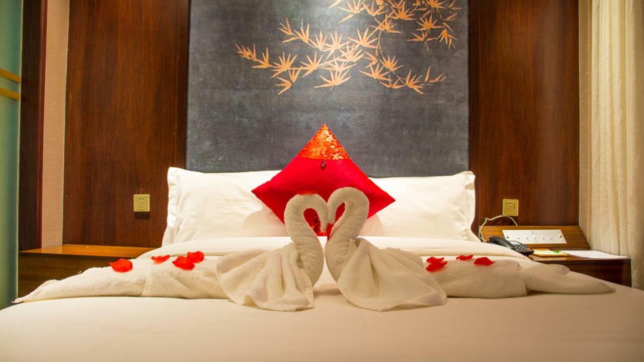 Doof Resort Hotel Lijiang  Dış mekan fotoğraf