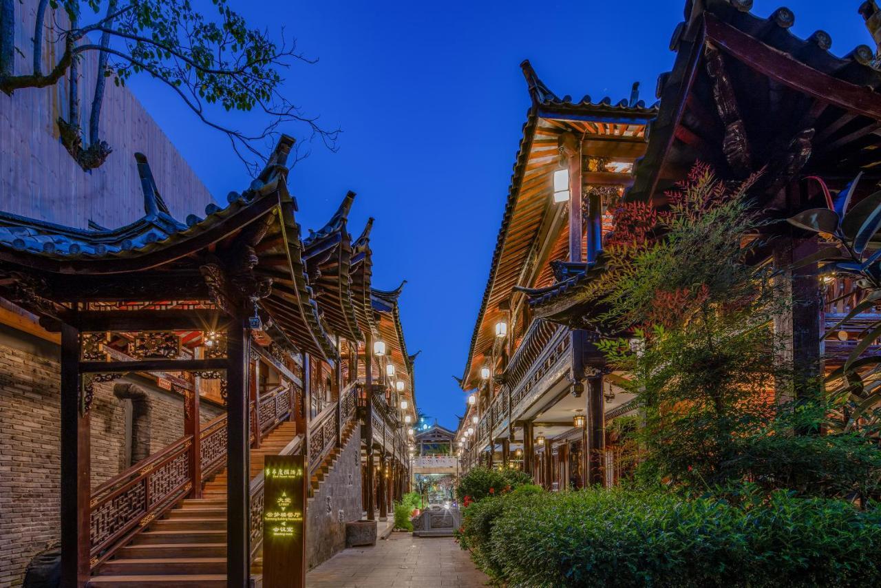 Doof Resort Hotel Lijiang  Dış mekan fotoğraf
