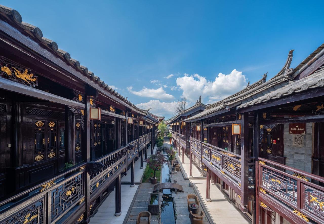 Doof Resort Hotel Lijiang  Dış mekan fotoğraf