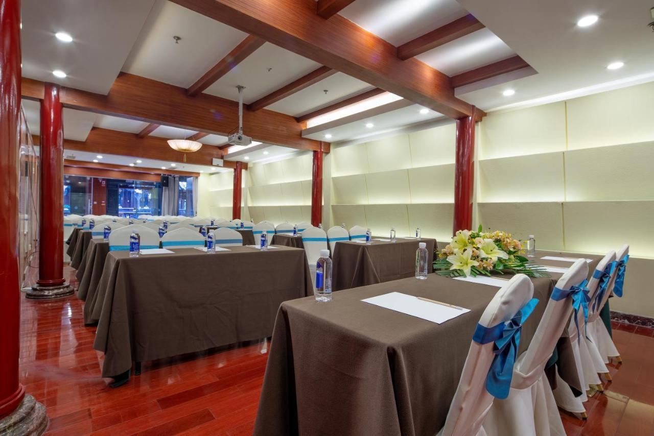 Doof Resort Hotel Lijiang  Dış mekan fotoğraf